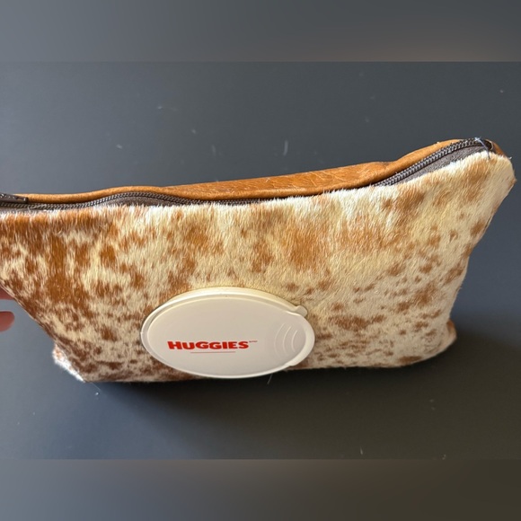 Cowhide & Leather Baby Wipes Case for Huggies Wipes. - Picture 3 of 3